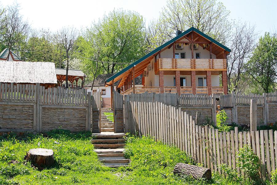 Будинки для відпочинку